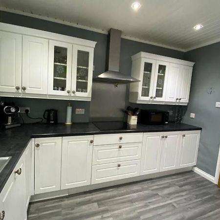 Tigh Na H'Aibhne Villa Broadford  Ngoại thất bức ảnh