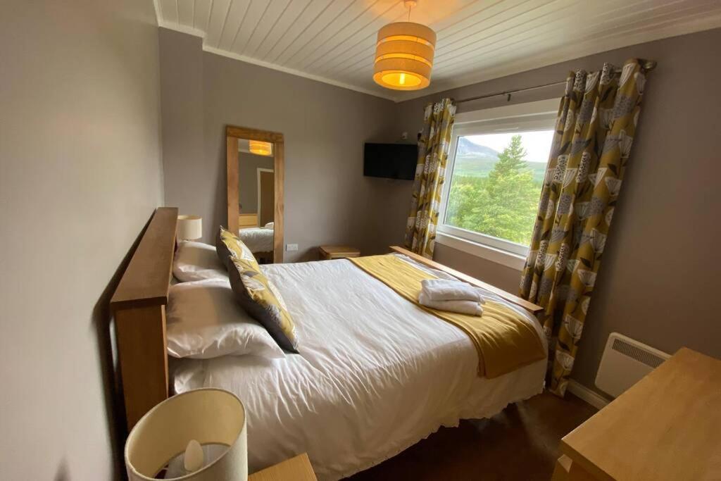 Tigh Na H'Aibhne Villa Broadford  Ngoại thất bức ảnh